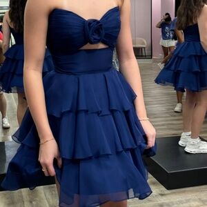 Sherri Hill navy homecoming/prom dress